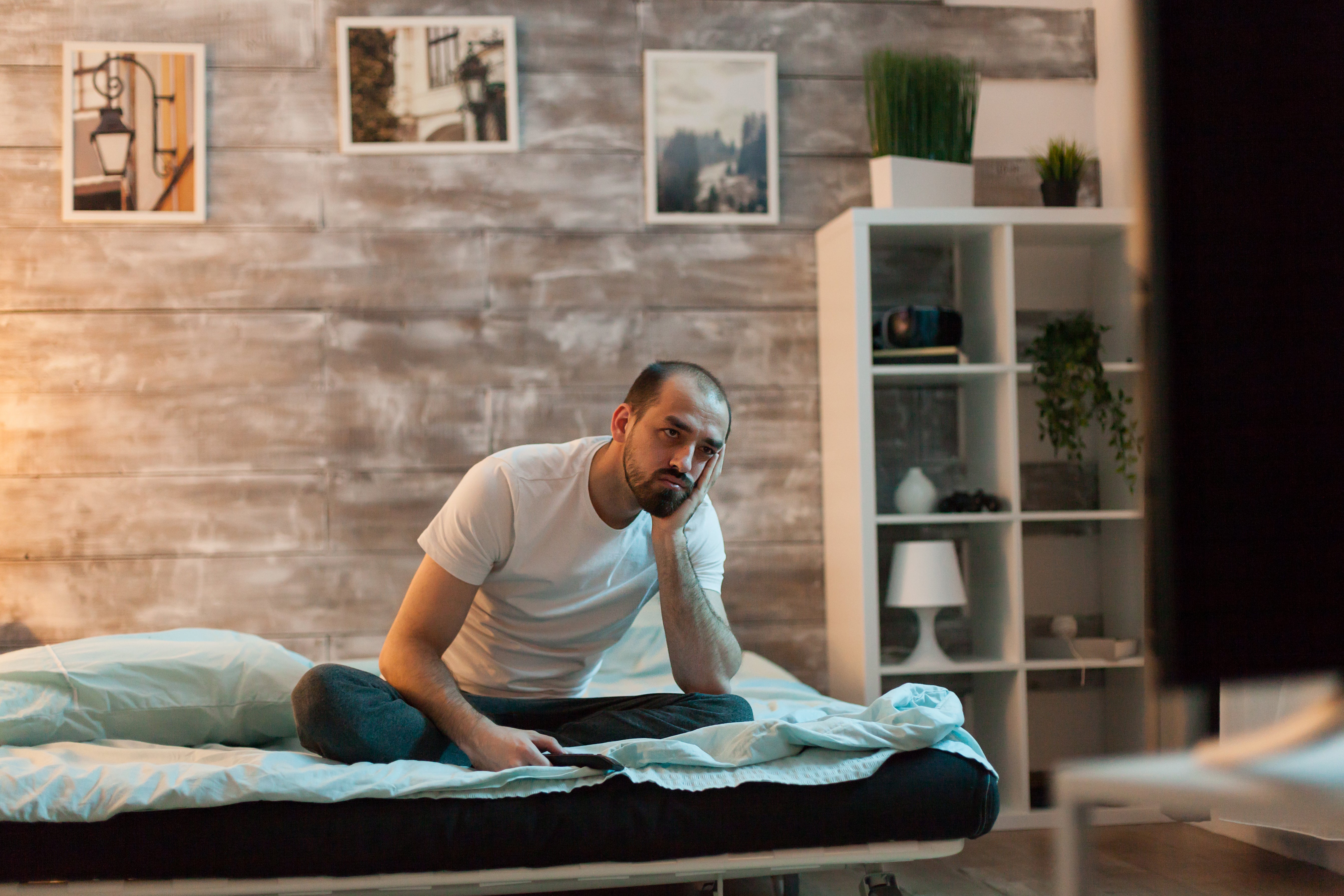 Why 6 in 10 Adults Struggle With Sleep Deficit: The Silent Health Epidemic